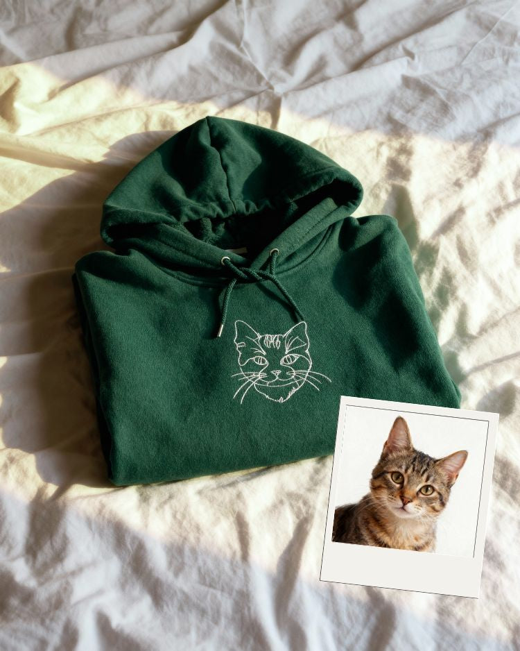 Embroidered One-Line Hoodie